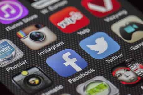 Social media marketing hacks